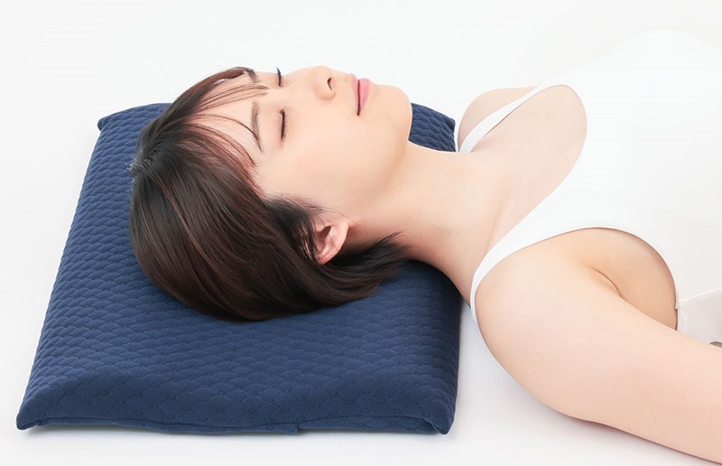 【新刊情報】リスク軽減 低いマクラで安心安眠 天使の深睡眠マクラ | 付録ライフ