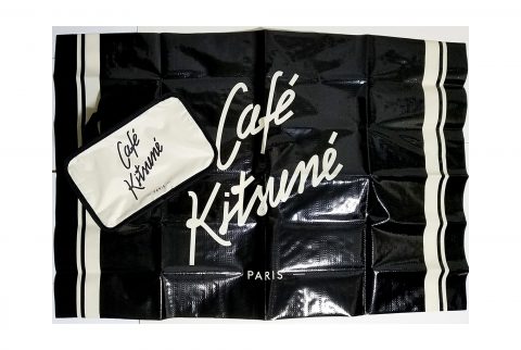【フラゲレビュー】sweet（スウィート）2021年11月号《特別付録》Café Kitsuné（カフェキツネ）保冷・保温バッグ＆レジャーシートの ピクニックセット