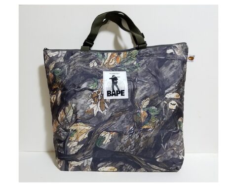 【フラゲレビュー】smart（スマート）2025年8・9月合併号《特別付録》A BATHING APE® [ア ベイシング エイプ®] TREE EDGE CAMOデザイン ビッグトートバッグ